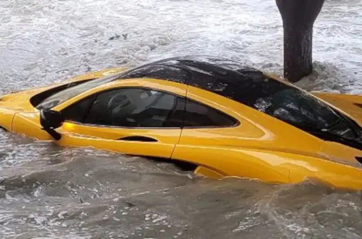 Hurricane Ian: His new luxury car washed away by waves in Florida