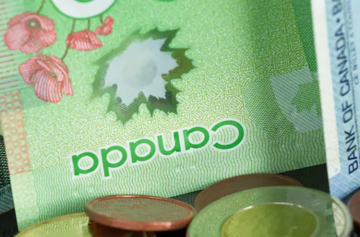 Inflation: Canadians reduce their savings contributions
