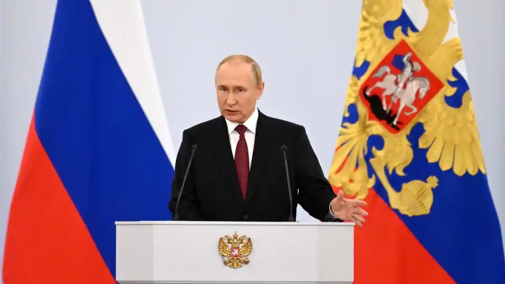 Putin signs annexation of four Ukrainian regions