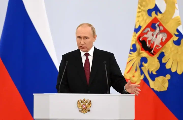 Putin signs annexation of four Ukrainian regions