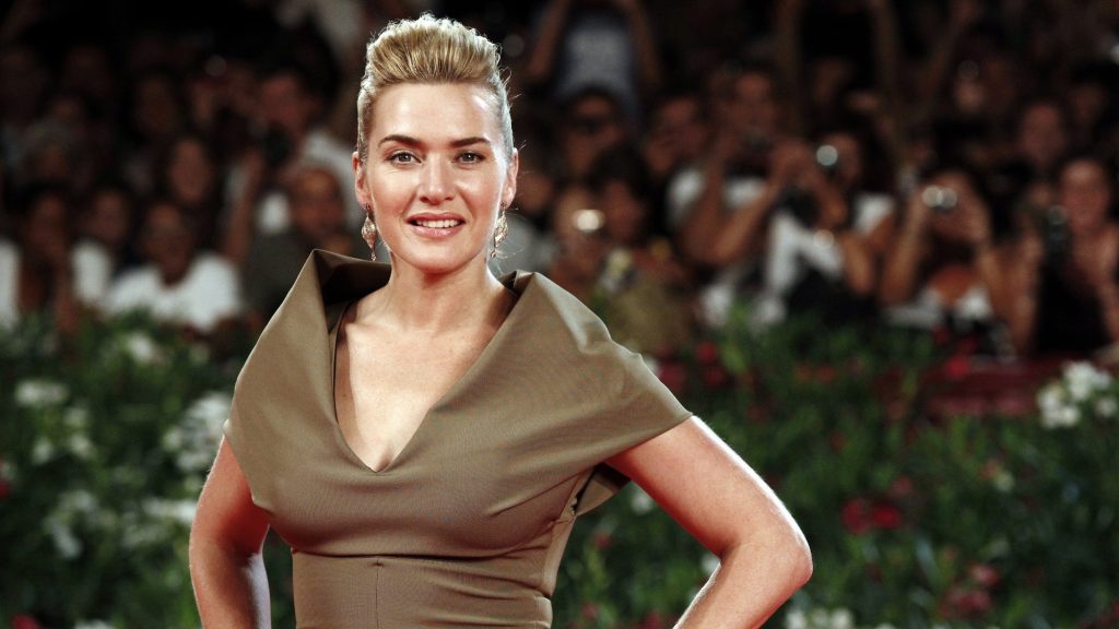 Kate Winslet, criticized for her curves, gives a liberating speech about accepting herself and one's weight: "Be happy"