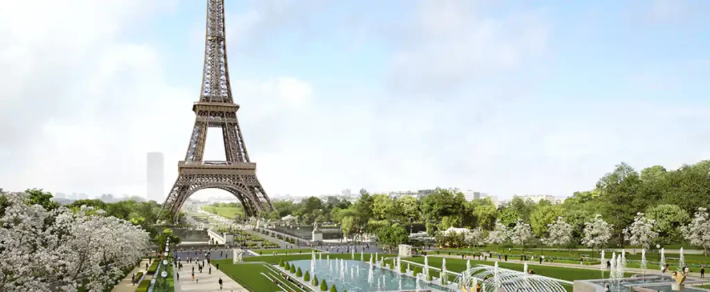 Paris abandons controversial structures at the foot of the Eiffel Tower