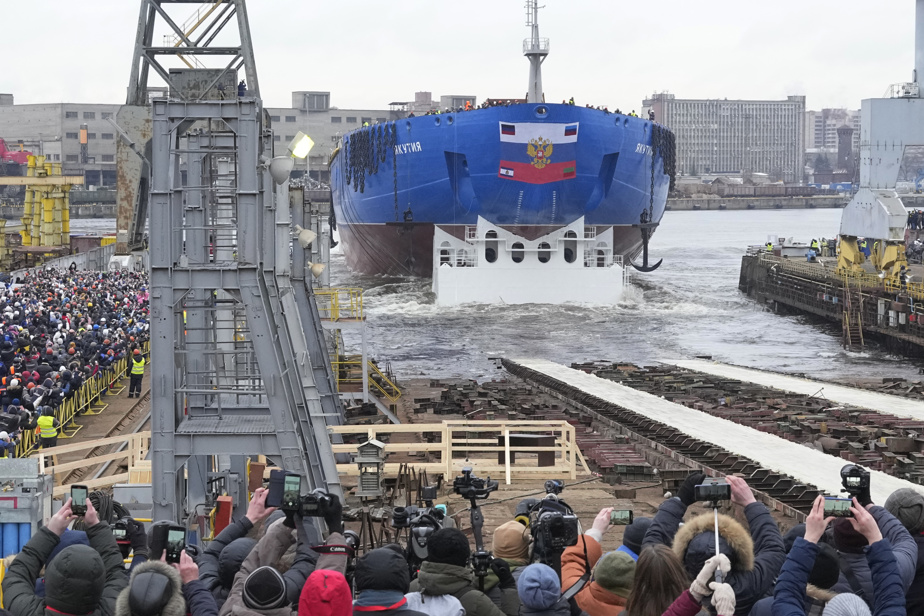 Hydrocarbon Exports |  Russia launches new nuclear icebreaker