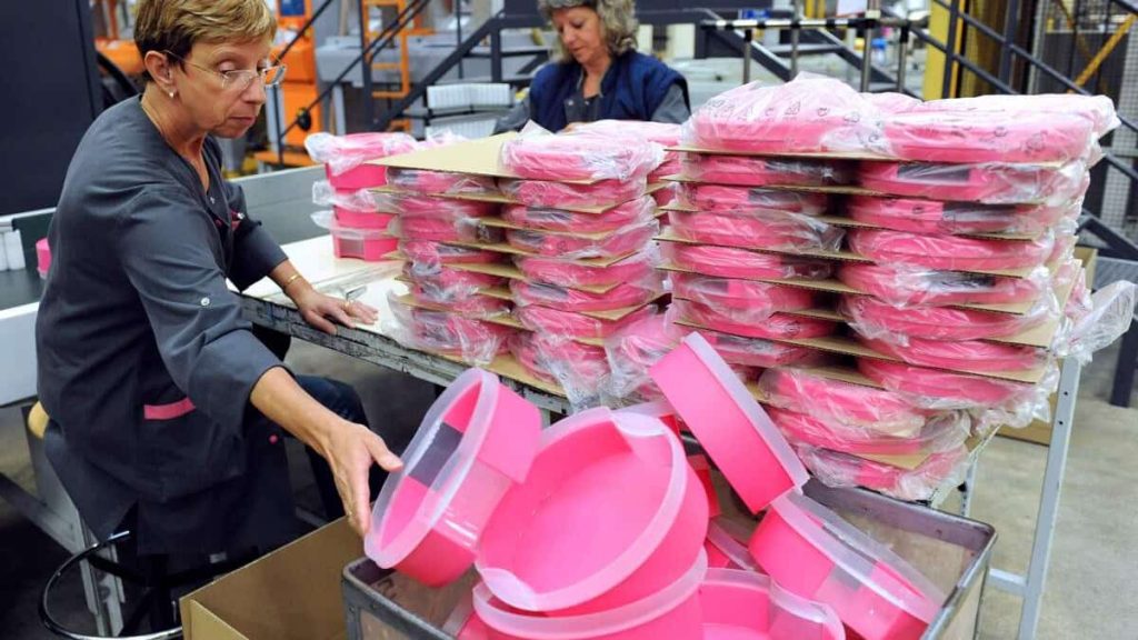 Tupperware on the brink of bankruptcy?