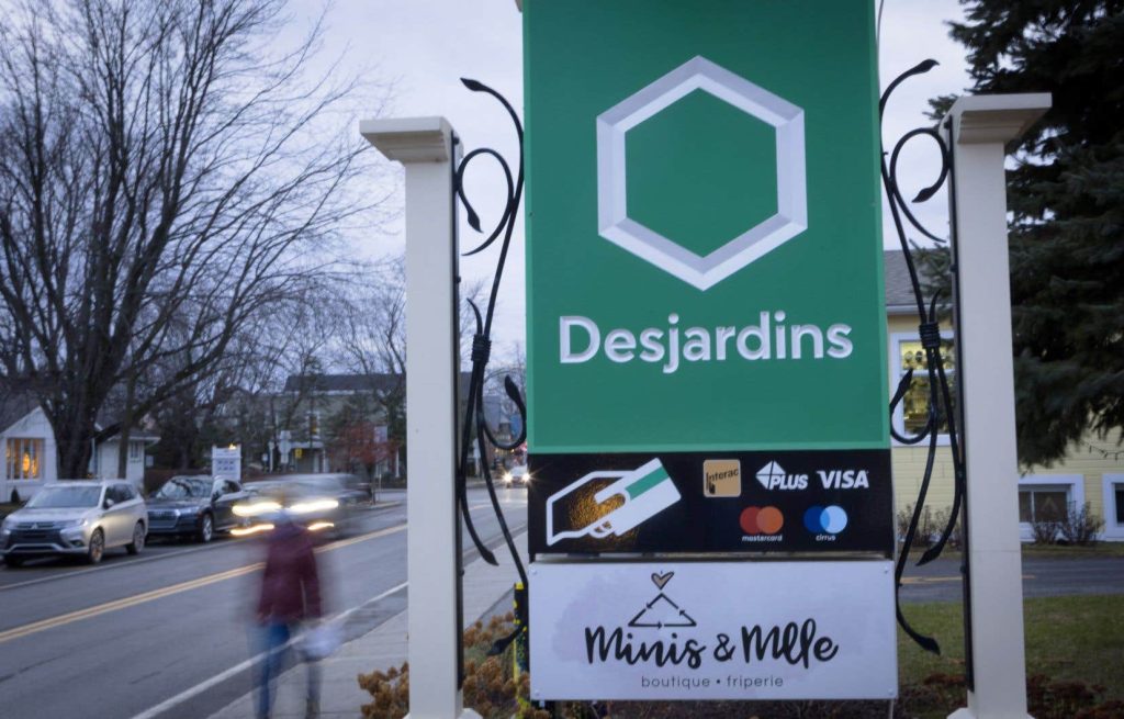 Getting compensation after identity theft at Desjardins is difficult