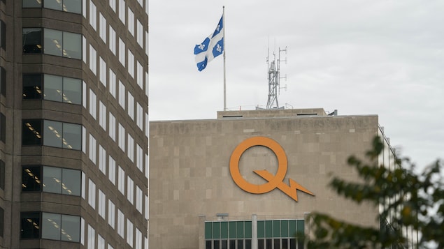 Hydro-Québec says 13 dams like La Romaine are needed to meet demand