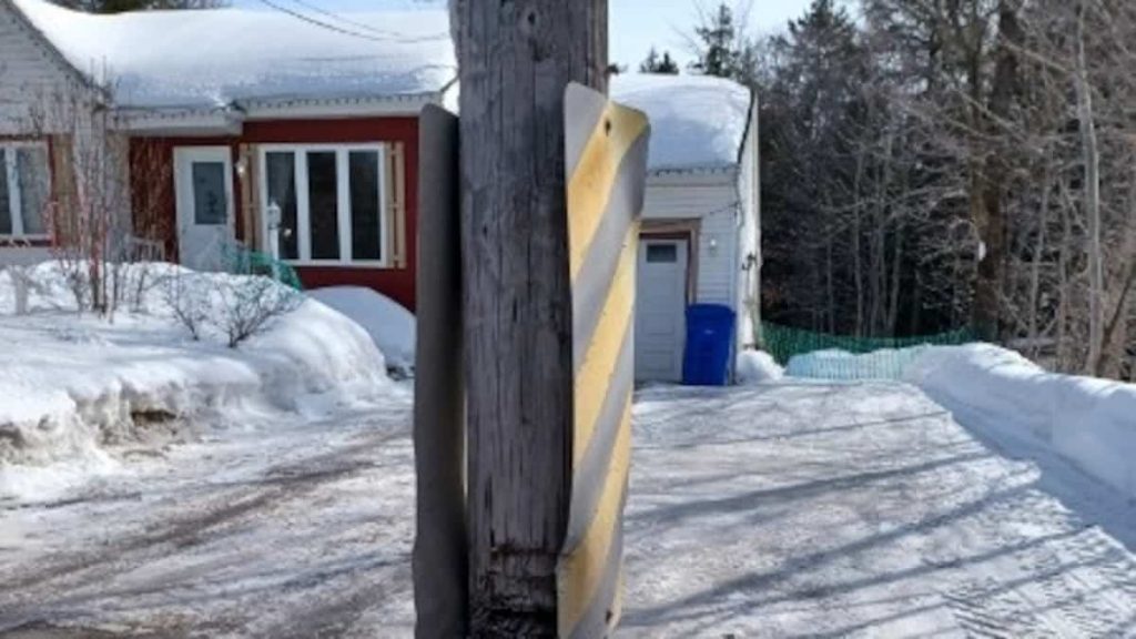It has been trying for 20 years to move the electricity pole that blocked its entrance