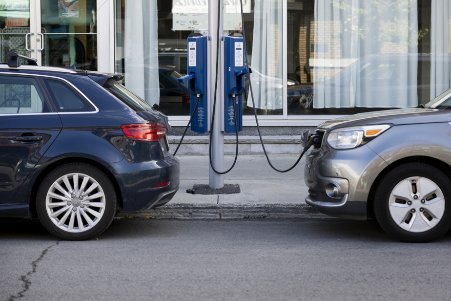 Hydro-Québec Network |  Charging of electric cars causes "enormous stress".