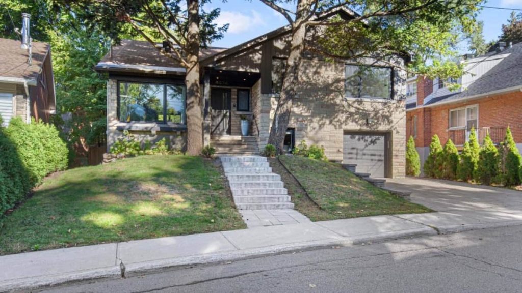 A completely renovated 1959 Côte-des-Neiges home is for sale for $2,349,000.