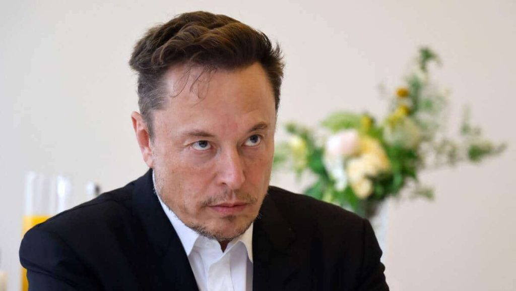 Elon Musk defended his abrasive decisions on Twitter