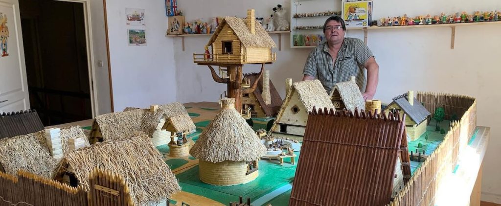In pictures |  An enthusiast reproduces Asterix's village in matches