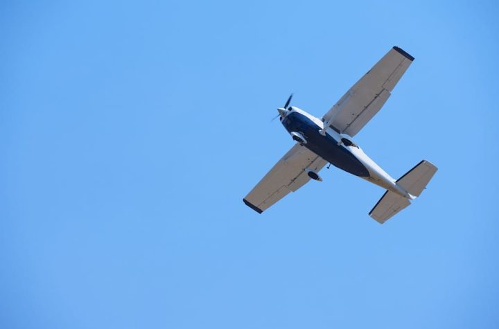 Criminal harassment: A pilot uses his plane to chase his victim out of the sky