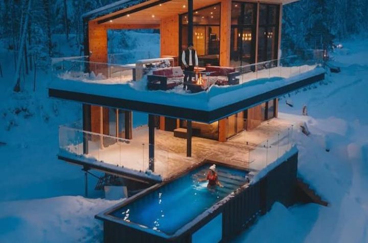 New chalet with a view and heated pool for rent near Quebec