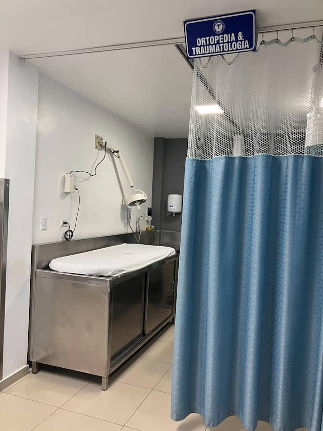 Here we see the trauma exam room at the Bruegal Hospital in Puerto Plata.
