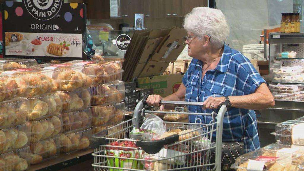 Food deserts: More than 70 kilometers for their grocery shopping