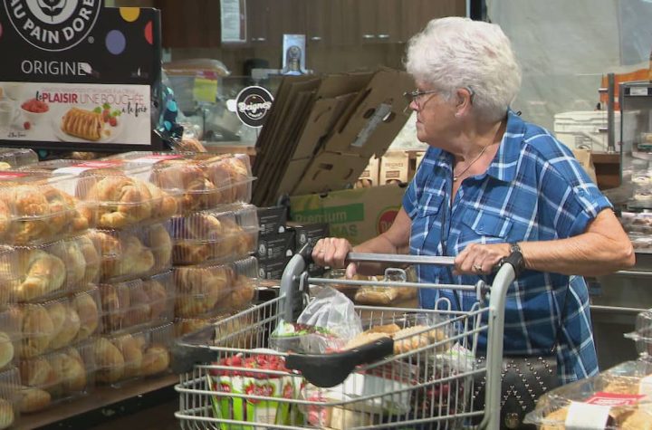 Food deserts: More than 70 kilometers for their grocery shopping