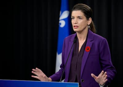 Four breakdowns in four days: REM must improve, Quebec warns