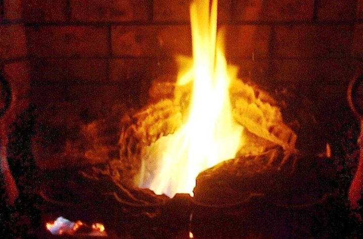 In Quebec, it's time to declare your fireplace or wood stove