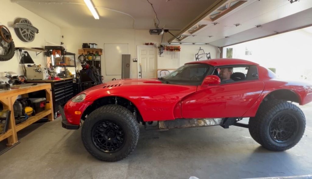 He turns his Dodge Viper into an off-roader