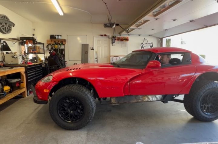 He turns his Dodge Viper into an off-roader