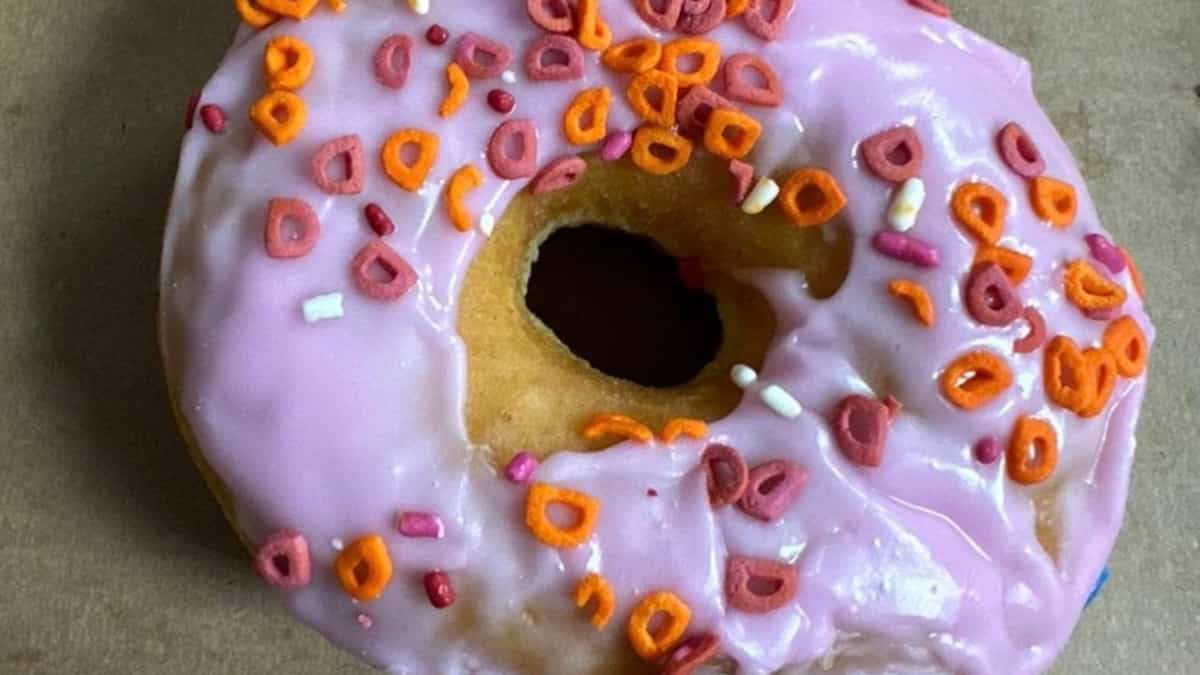 Dunkin's Donuts Donut Among Its Vegan Products?  A bakery under investigation
