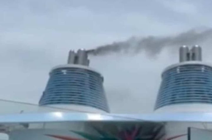 Royal Caribbean: Fire breaks out on world's largest cruise ship