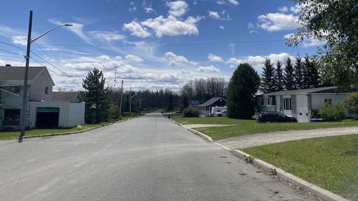 Houses on a street in Duparket.