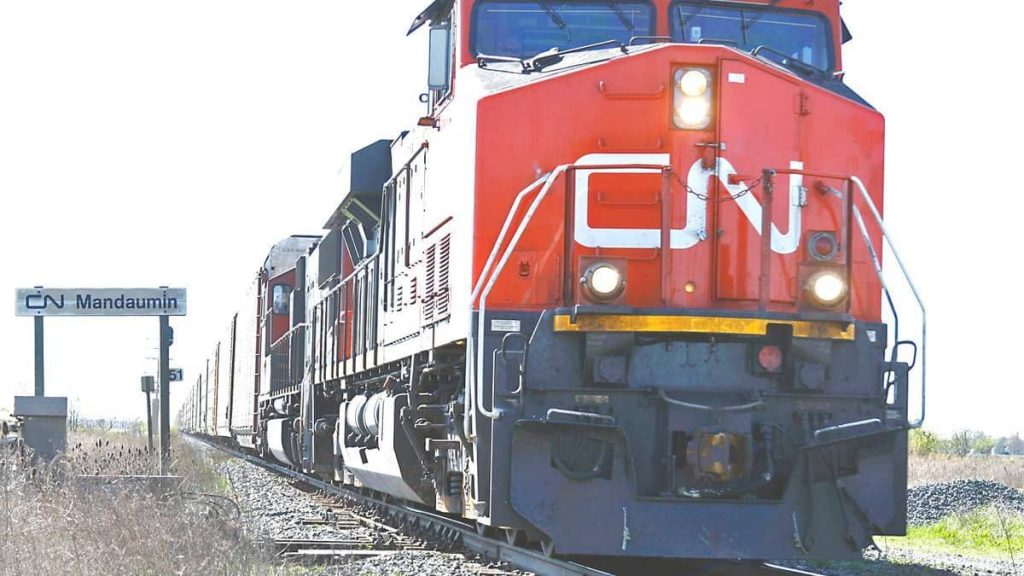 Rail lockout ends: Ottawa troops back to work