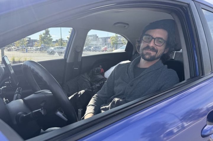 He has been living in his car for 100 days to pay off nearly $100,000 in debt