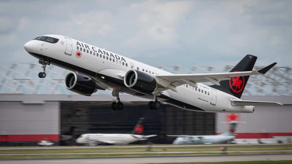 Air Canada pilots vote in favor of new labor contract