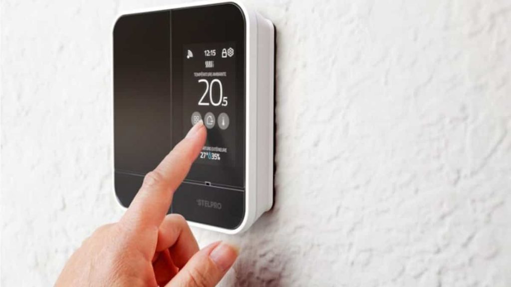 Hydro-Québec spends millions subsidizing smart thermostats