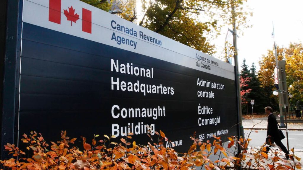 Top officials at the Canada Revenue Agency must be fired