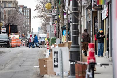 Rue Sainte-Catherine, between Mansfield and Stanley streets.